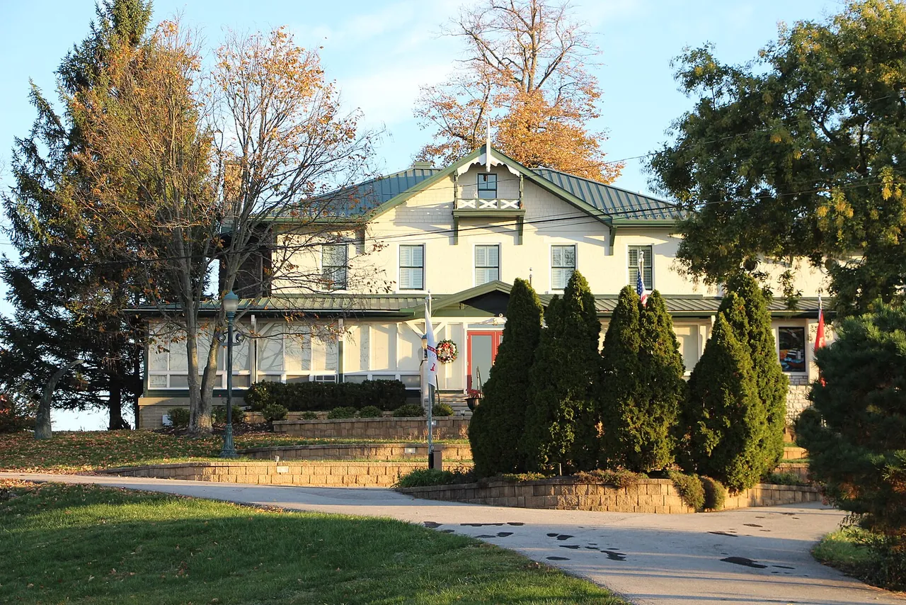 Behringer-Crawford Museum north facade, Covington, KY